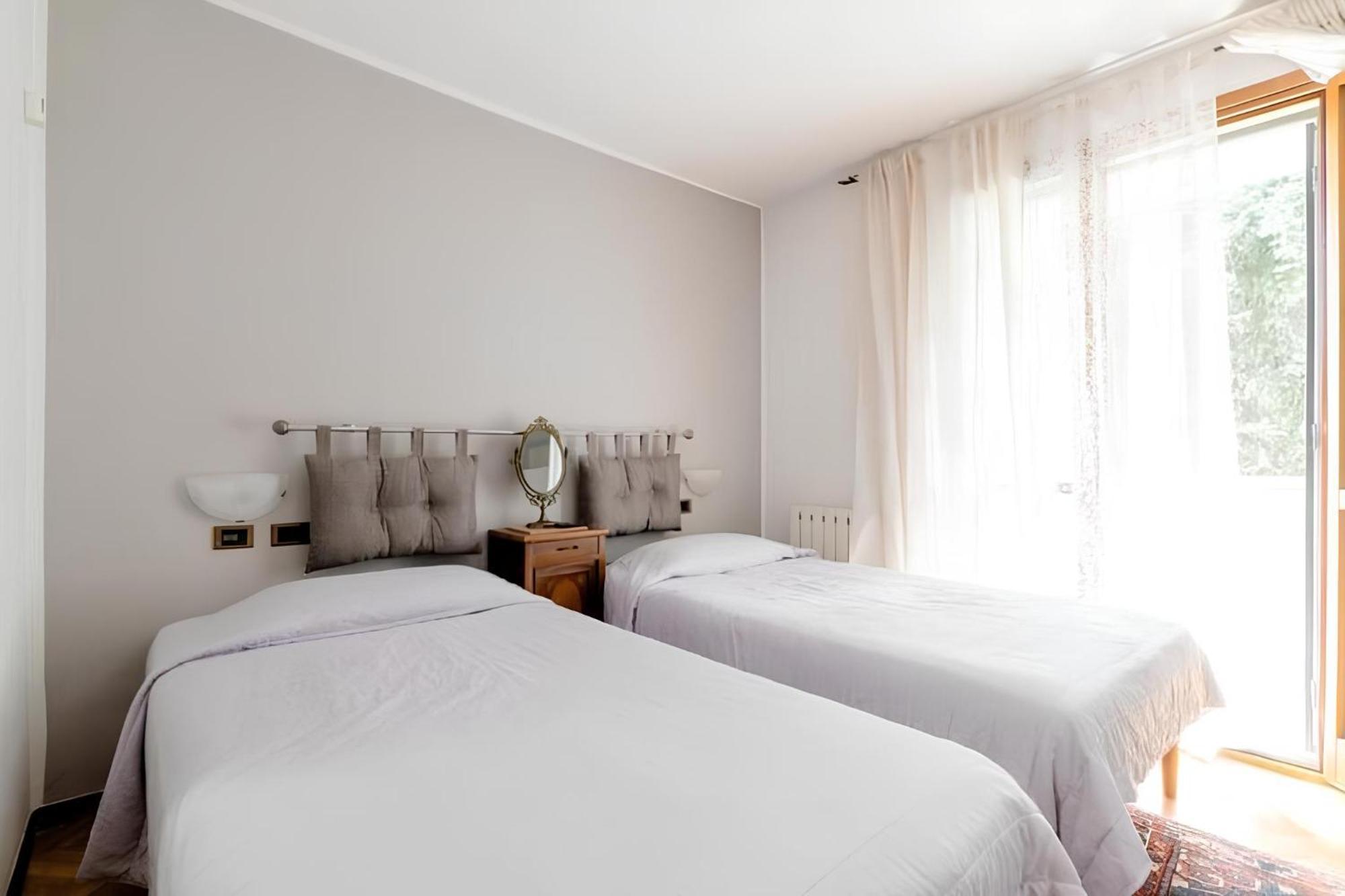 Garden House Fiera Milano Apartment เปโร ภายนอก รูปภาพ